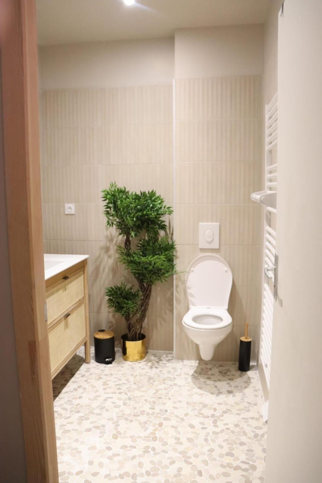 Loveroom Japon Avec Balneotherapie Toulon Eksteriør billede