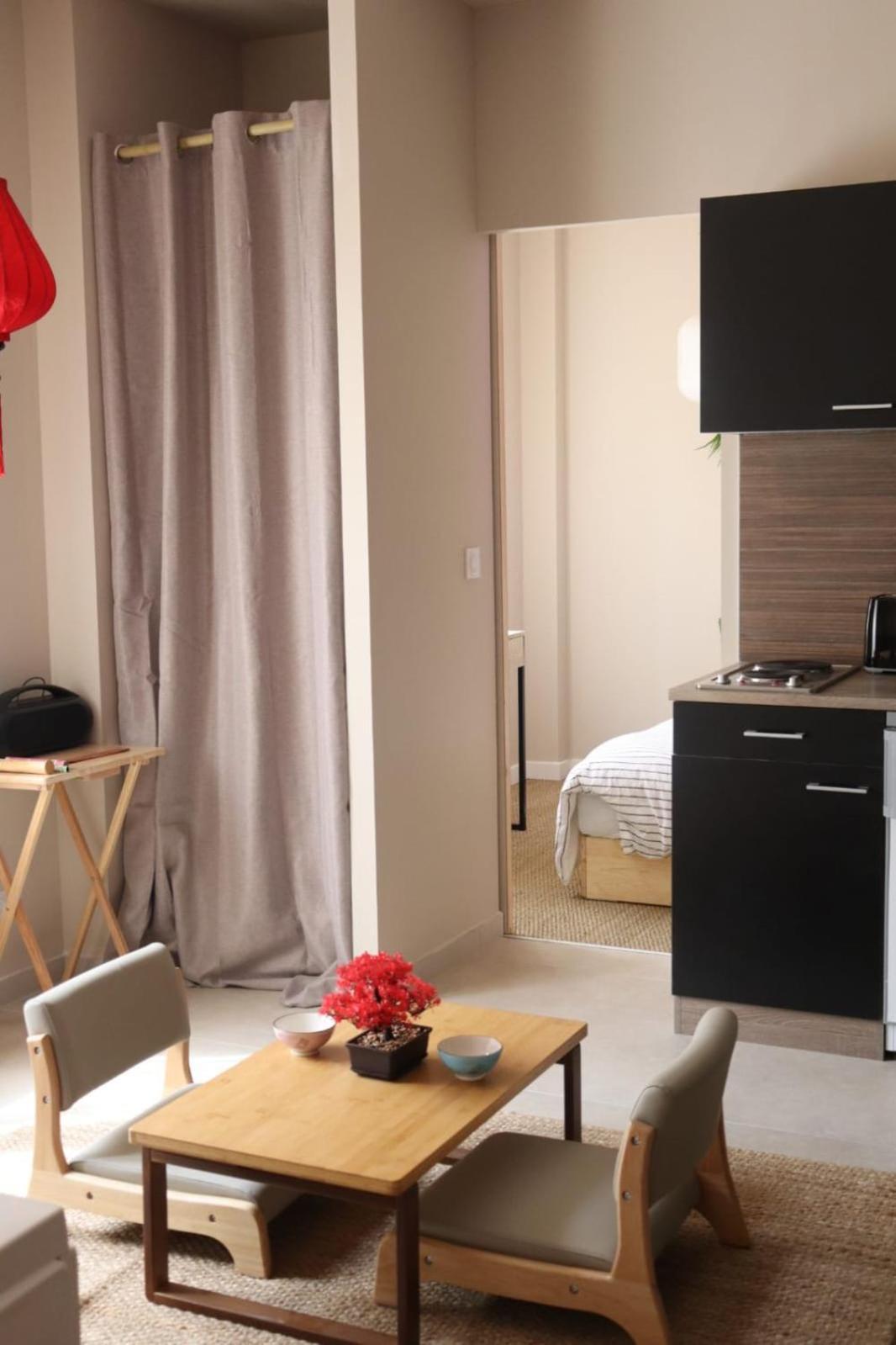 Loveroom Japon Avec Balneotherapie Toulon Eksteriør billede